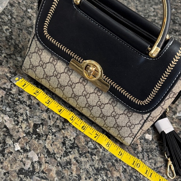 Fashion satchel Handbag NWT - Picture 8 of 10